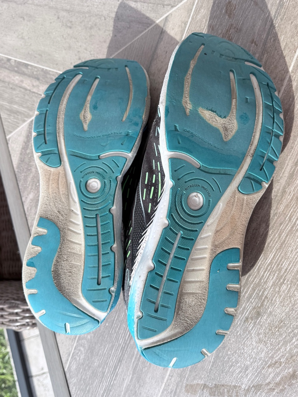 Brooks Men's Glycerin GTS Black with Teal & Mint Accents - Picture 7 of 7